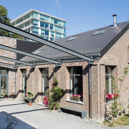 Bed and Breakfast Au Jardin Des Vennes Льеж Экстерьер фото